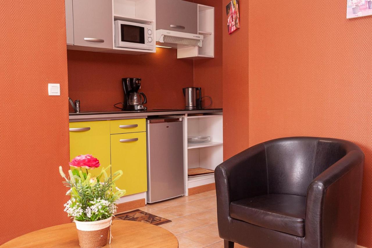 Le Catalan - Hotel Et Appartements Mont-Louis Exterior photo