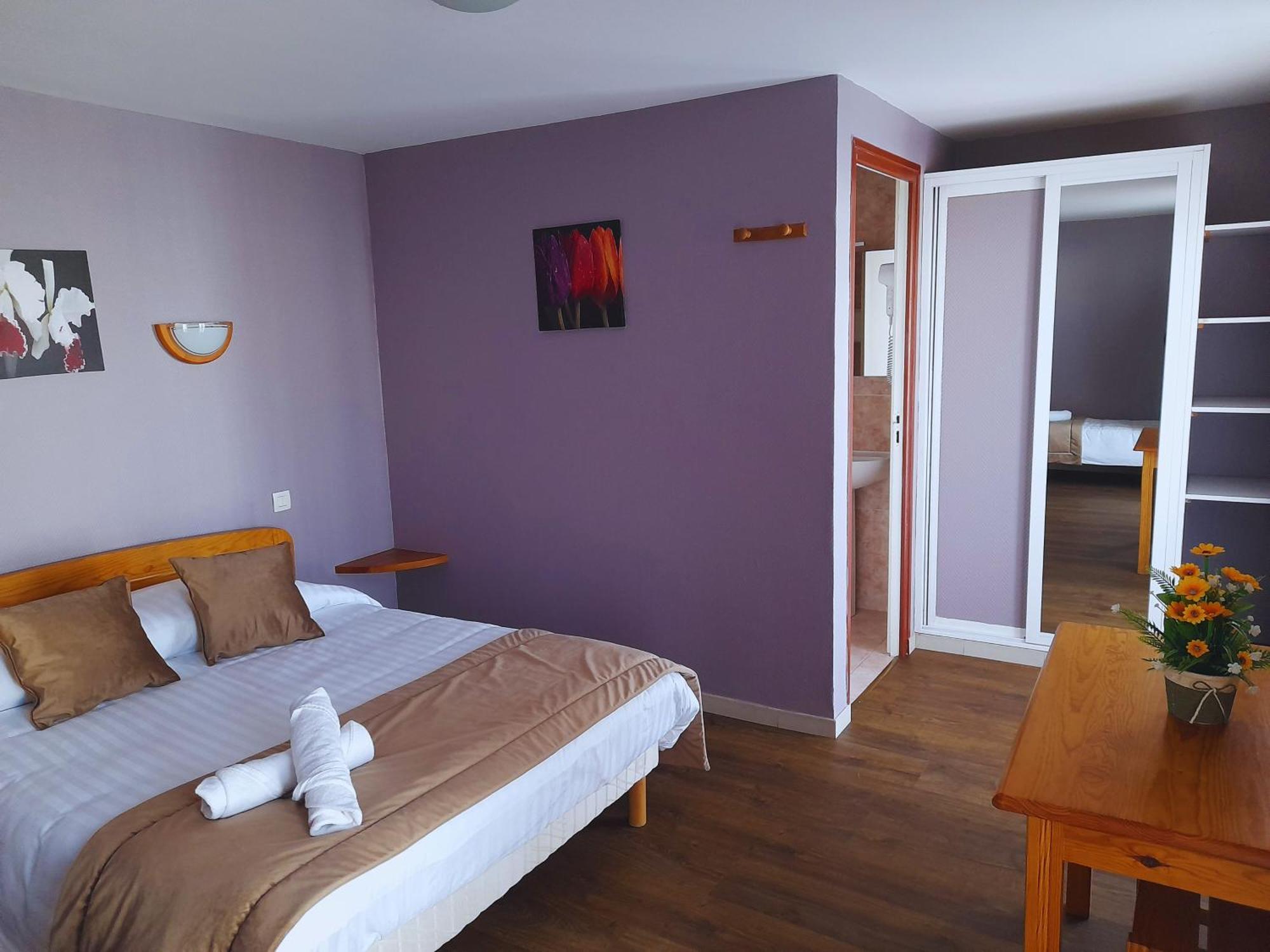 Le Catalan - Hotel Et Appartements Mont-Louis Exterior photo